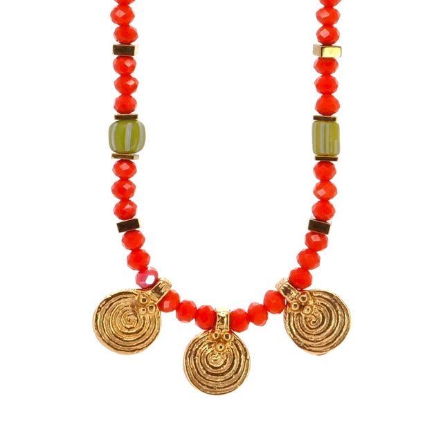 Vibrant Energy Gold Spiral Charm Choker Necklace For Sale - Image 10 of 10