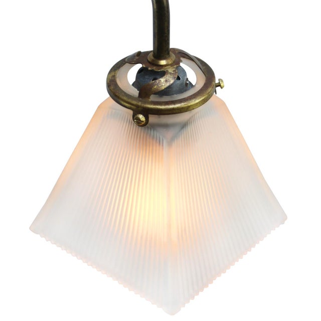 1950s English Frosted Glass and Brass Wall Lamp For Sale - Image 5 of 7
