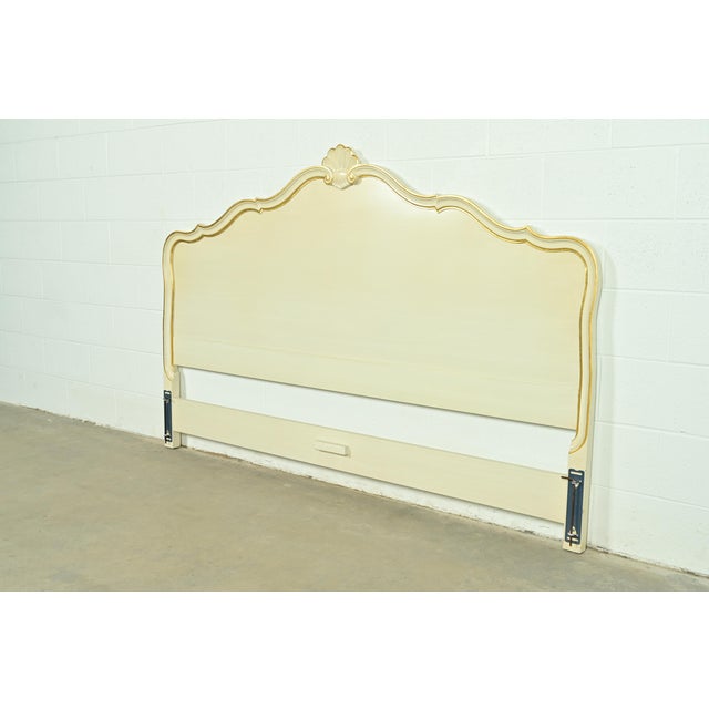 French Provincial Kindel Furniture French Provincial Louis XV Cream Lacquered Parcel Gilt King Size Headboard, Circa 1960s For Sale - Image 3 of 9