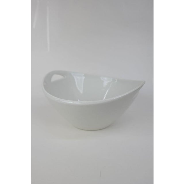 Mid-Century Porcelain Serving Bowl by János Török for Zsolnay, 1960s For Sale - Image 4 of 8