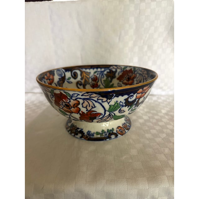 English Late 19th Century English Iron Stone Imari Style Footed Bowl For Sale - Image 3 of 11