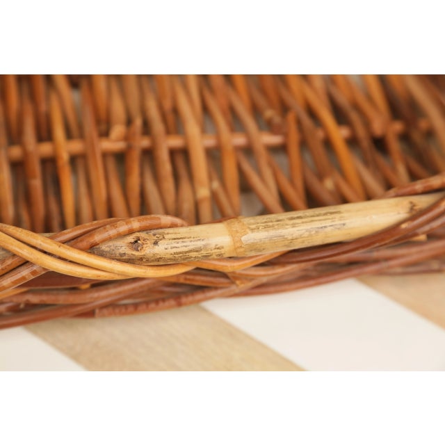 Wood 1950s Mid-Century Vintage Chunky Rectangular Wicker Bread Basket / Catch-All Desk Organizer For Sale - Image 7 of 12