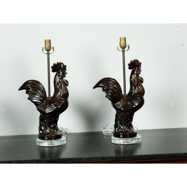 French 1940s French Pottery Rooster Table Lamp with Dark Brown Patina and Lucite Base - a Pair For Sale - Image 3 of 7