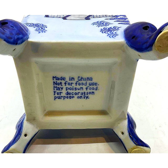 Blue Chinoiserie Vase With Pagoda Scene and Sculptural Feet For Sale - Image 8 of 11