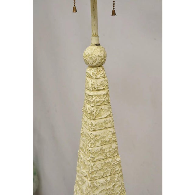 Vintage Italian Modern Hollywood Regency Cast Plaster Obelisk Pyramid Table Lamp For Sale - Image 10 of 12