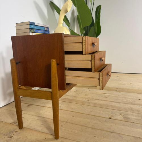 Scandinavian Spectrum Bench in Teak by Arne Wahl Iversen for Ikea, 1960s For Sale - Image 4 of 10
