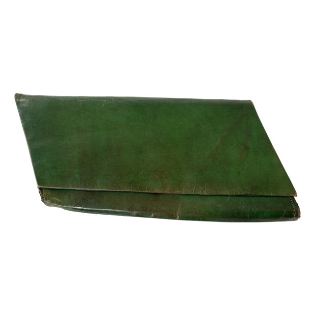 Vintage Leather, Kelly Green Mid-Century Clutch Purse by Vailerie For Sale