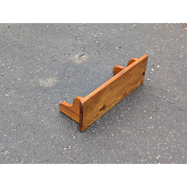 Vintage Farmhouse Wood Wall Shelf With Peg Hooks For Sale In Washington DC - Image 6 of 8