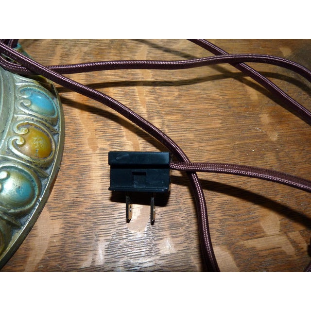 1910s Miller Phoenix Art Deco Winter Landscape Reverse Painted Lamp – Ice Chip Glass – Illuminated Base – Penny Marshall Estate For Sale - Image 15 of 18