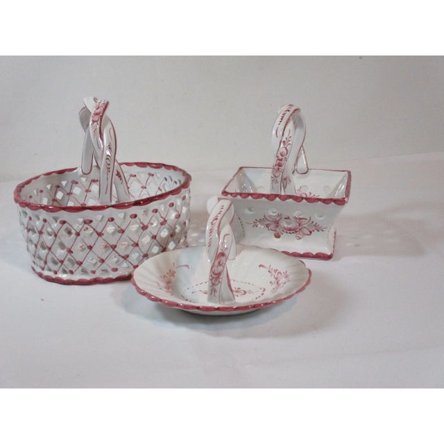 1990s Hand Painted Ceramic Baskets Made in Portugal, Set of 3 For Sale - Image 13 of 13