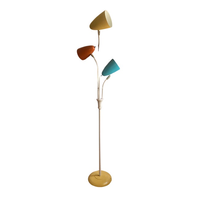 Mid Century Modern Triple Shade Floor Lamp Vintage Style of Gerald Thurston for Lightolier For Sale