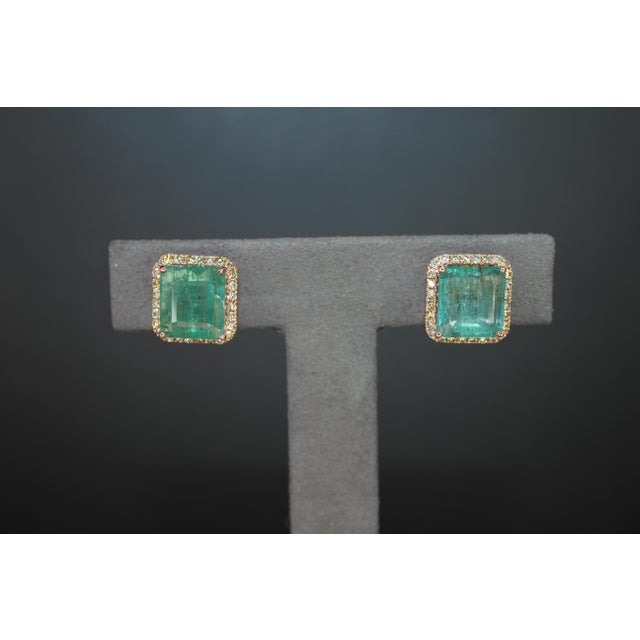 Emerald Cut Green Emerald Diamond Halo Stud 18k Rose Gold Earrings, A Pair For Sale - Image 4 of 18