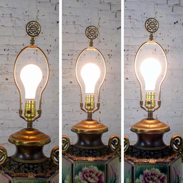 Early 20th Century Floral Table Lamp Hand Painted Porcelain Style of Royal Nippon Black Bell Shade For Sale - Image 16 of 18