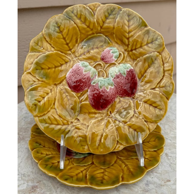 LastChance!Vintage Sarreguemines Majolica Plates, France - A Pair For Sale In Seattle - Image 6 of 6