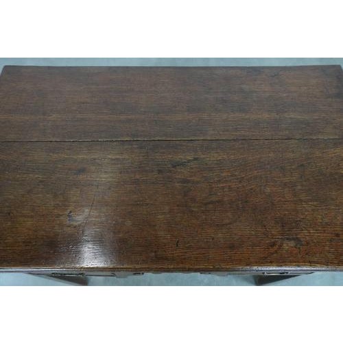 Wood Antique English Oak Side Table, 1700s For Sale - Image 7 of 17