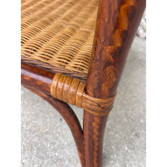 Vintage Palecek Tortoise Rattan & Wicker Side Table – Palm Beach Style For Sale In Naples, FL - Image 6 of 11