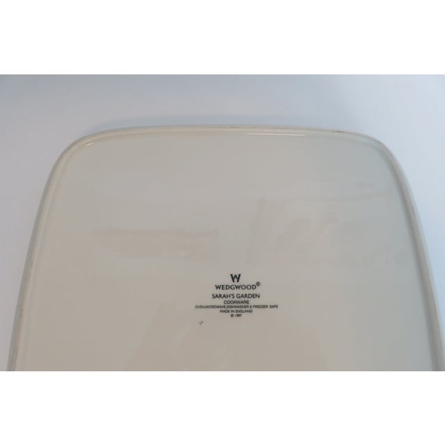 1997 Vintage Sarah's Garden by Wedgwood Oven Dish Euc Hard to Find For Sale - Image 9 of 11