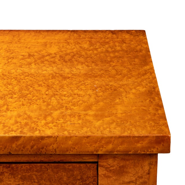 Wood American Neoclassic Bird's Eye Maple Four Drawer Chest, 1820 For Sale - Image 7 of 8