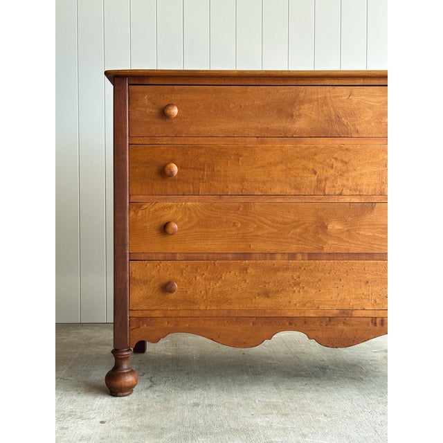 Early 20th Century Birdseye Maple Chest of Drawers For Sale - Image 4 of 17