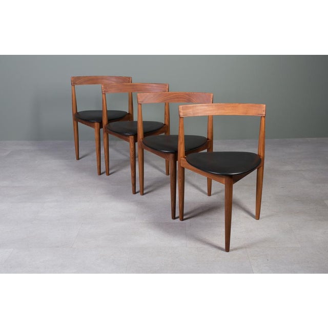 This dining set was designed by Hans Olsen and manufactured by Frem Rojle in Denmark in the 1950s. The set is made of teak...