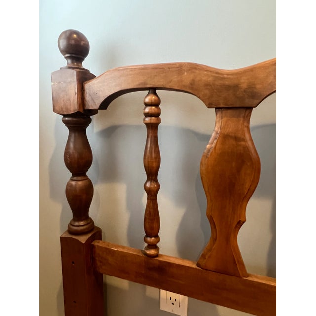 Wood 1970s Vintage Traditional Twin Headboard For Sale - Image 7 of 12