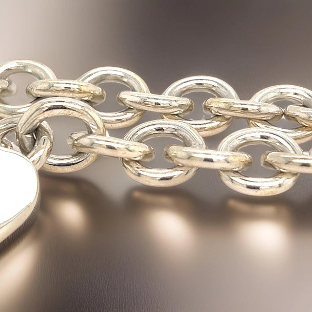 Silver 1990s Tiffany & Co Estate Heart Bracelet 7.5" Sterling Silver For Sale - Image 8 of 15