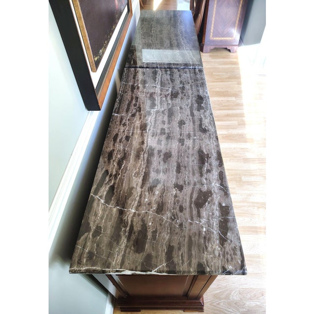 Ethan Allen A Pair / Set of Louis Philippe Chests With Marble Top by Ethan Allen For Sale - Image 4 of 15