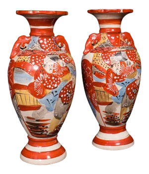 1900s Pair of Antique Victorian Japanese Imari Vases