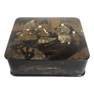 Antique Japanese Black Lacquered Chinoiserie Gilt Painted Jewelry Box For Sale