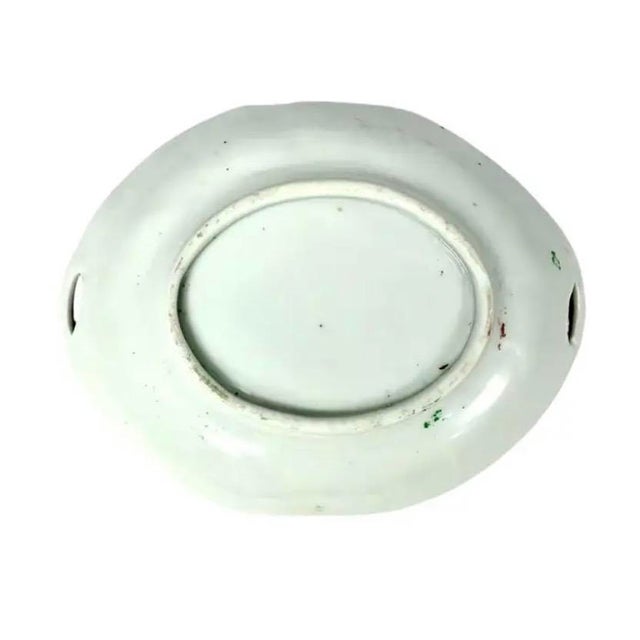 Chinese Famille Rose Porcelain Oval Trinket Bowl With Handles For Sale In Tampa - Image 6 of 7