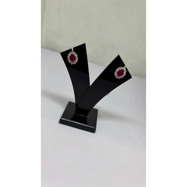 Contemporary Elegant 18k Gold Diamond 0.59ct & 1.92ct Ruby Stud Earrings, Pair For Sale - Image 3 of 9