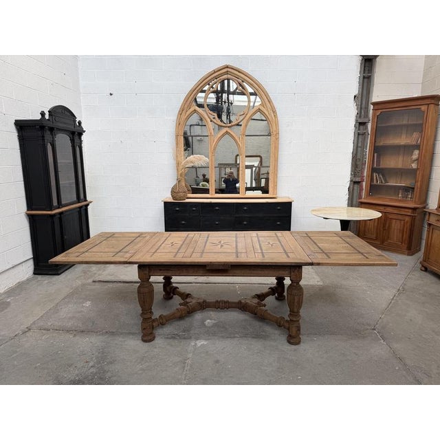19th Century Italian Table in Oak For Sale - Image 4 of 18