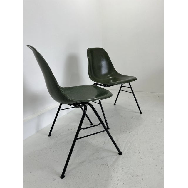 Fiberglass DSS Stacking Chairs by Ray & Charles Eames for Herman Miller, 1970 Set of 4 For Sale - Image 13 of 16