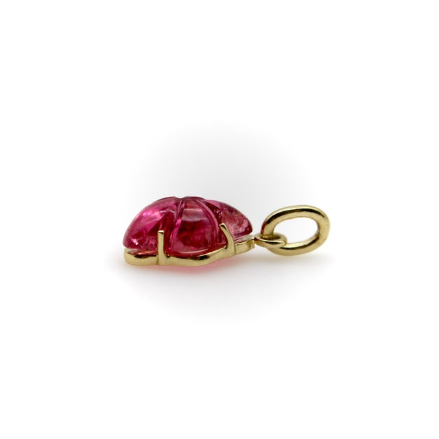 1990s 14k Gold Hand-Carved Pink Tourmaline Flower Charm For Sale - Image 4 of 9