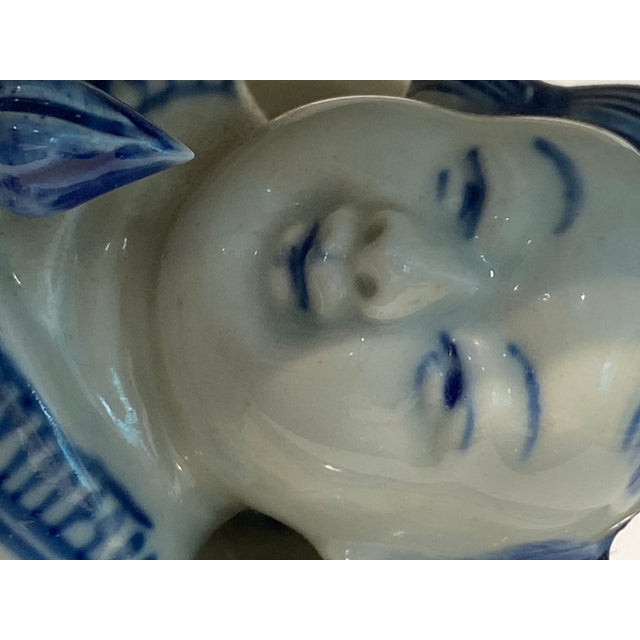 Vintage Chinese Blue and White Porcelain Head/Neck Rest. For Sale - Image 10 of 12