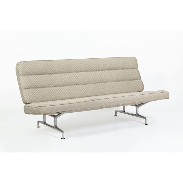 Vintage Mid-Century Modern Eames Model 3473 Tan Sofa for Herman Miller, 1960s For Sale - Image 10 of 16