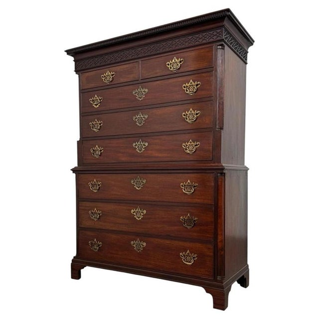 18th Century Georgian English Chippendale Mahogany Chest on Chest For Sale - Image 3 of 12