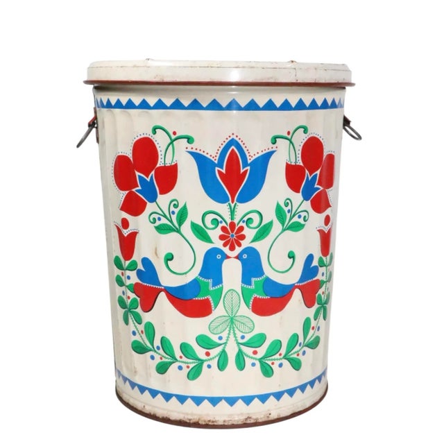 Vintage Pennsylvania Dutch Paint Decorated Garbage Trash Can For Sale In New York - Image 6 of 15