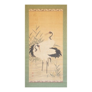 XL Meiji Era "Two Cranes" by Kishida Kinkoku, Japanese Silk Scroll Painting in Wooden Case For Sale