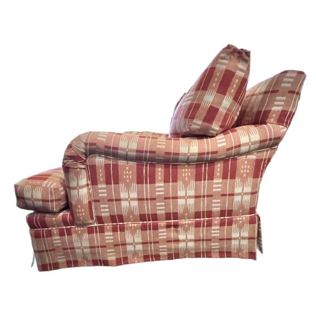 English Set of 2 Baker Bespoke Lounge Chairs With Dressmaker Skirt For Sale - Image 3 of 5