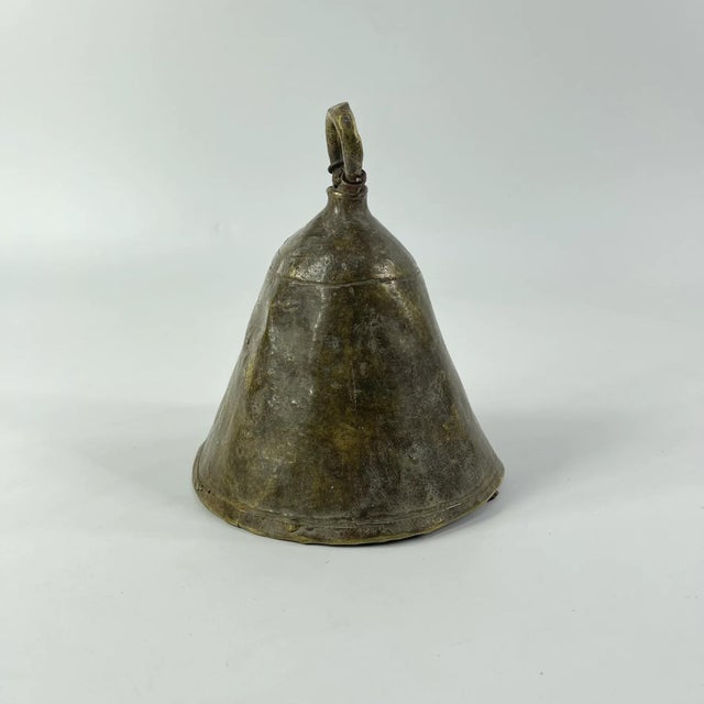 Early 20th Century Benue Brass Bell Nigeria For Sale - Image 4 of 6