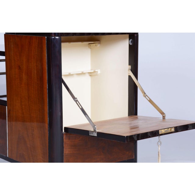 Czech Art Deco Trolley Walnut and Chrome-Plated Steel from Thonet, 1930s For Sale - Image 6 of 15