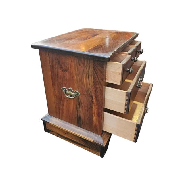 Mid-20th Century Solid Pine Five-Drawer Bed Side Table Nightstand For Sale In Washington DC - Image 6 of 9