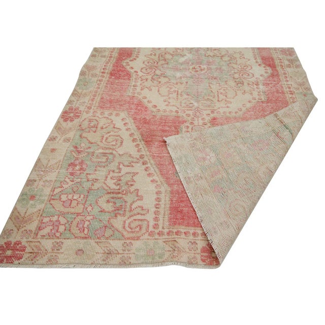 Mid 20th Century Vintage Turkish Area Rug- 4′4″ × 6′10″ For Sale - Image 5 of 7