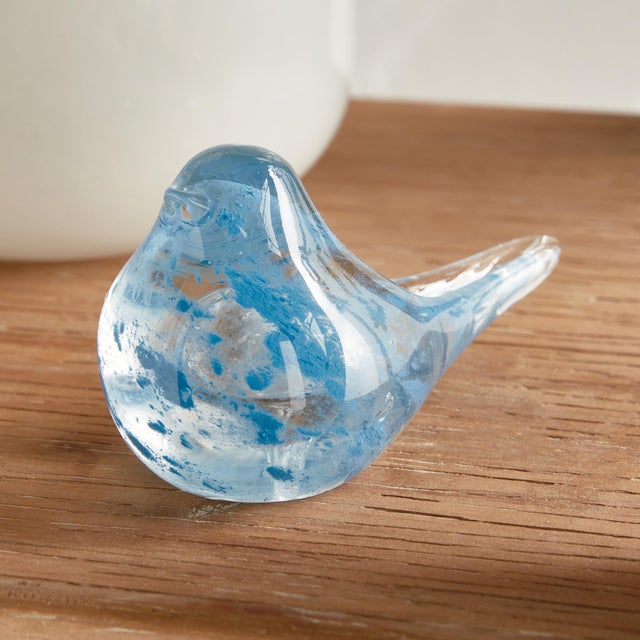 Glass Little Finches, Set Of 2 For Sale - Image 7 of 8