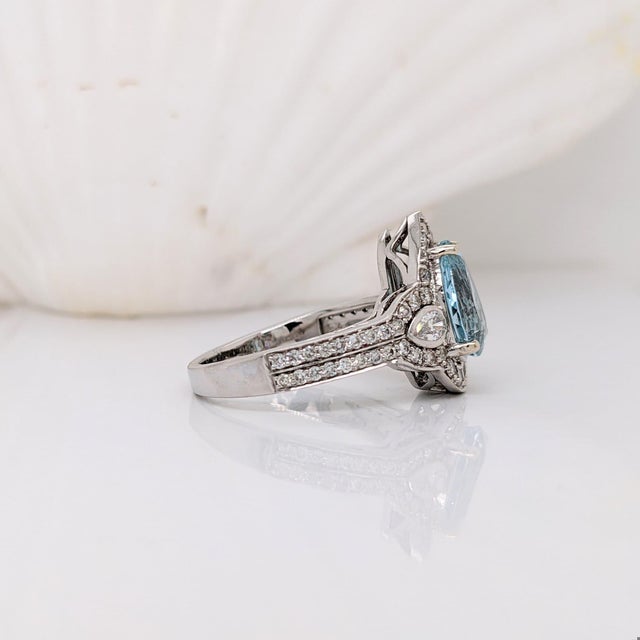 Metal 1.6Ct Santa Maria Aquamarine Ring With Natural Diamonds: Solid 14k Gold, 10x7mm, Size 6.75 For Sale - Image 7 of 8