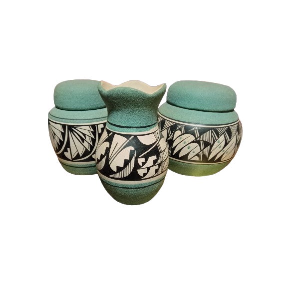 Mitzi Drake Navajo Sand Pottery 3Pc. Jar Set For Sale In Dallas - Image 6 of 6