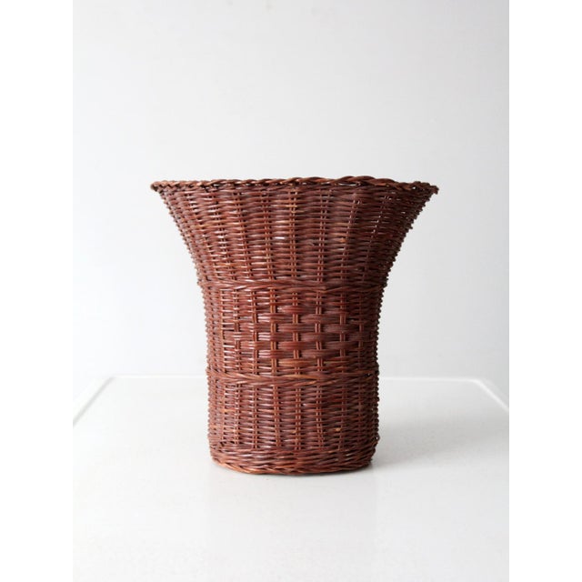 Late 20th Century Vintage Wicker Basket Vase For Sale - Image 5 of 10