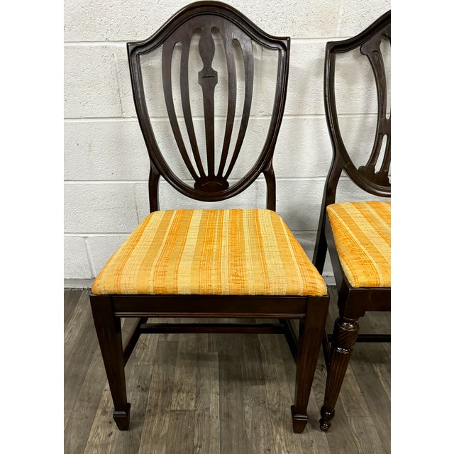 Wood Vintage Yates Duncan Phyfe Hepplewhite Style Shield Back Dining Chairs - Pair For Sale - Image 7 of 12