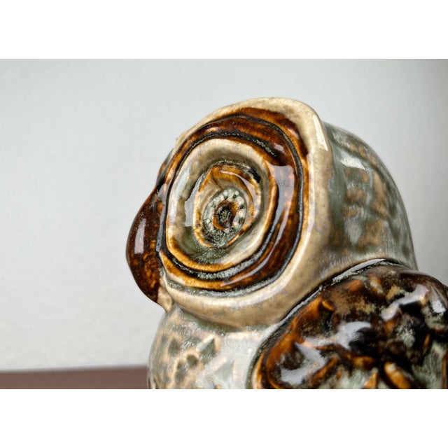 Large Mid-Century Modern Danish Studio Pottery Owl Sculpture by Josef Simon for Søholm, 1960s For Sale - Image 13 of 18